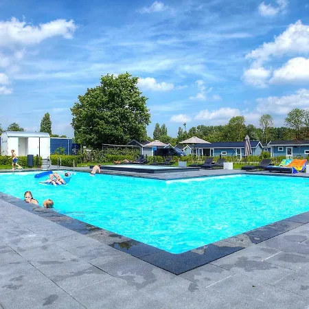Vakantiehuis Holiday Droompark Bad Hulckesteijn.4 *