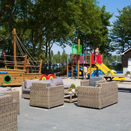 Holiday Droompark Bad Hulckesteijn.4 Vakantiehuis Nijkerk